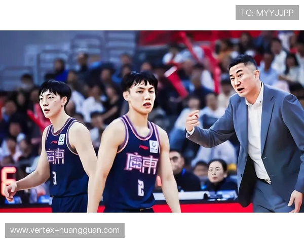 杜锋：人员本就不齐整徐杰今晚又不舒服，大外援等他到位再说